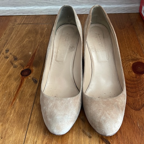 Classic J Crew suede wedge shoes! EUC. Will look like new w/ proper cleaning - Picture 2 of 5